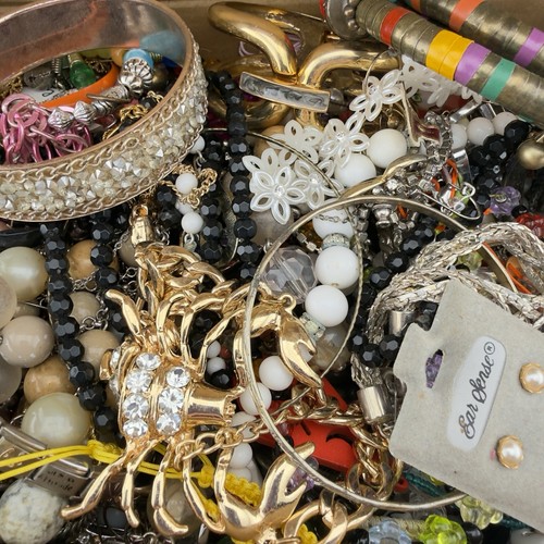Vintage modern junk craft - vintage,