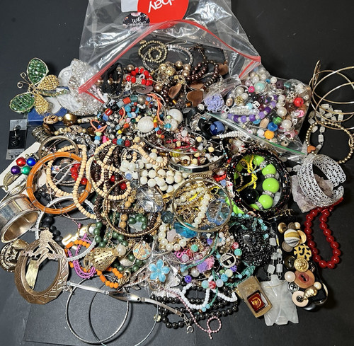 5lb junk drawer jewelry lot - drawer,